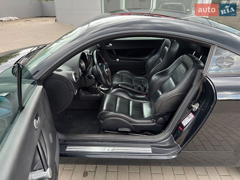 Купе Audi TT 2000 в Полтаве