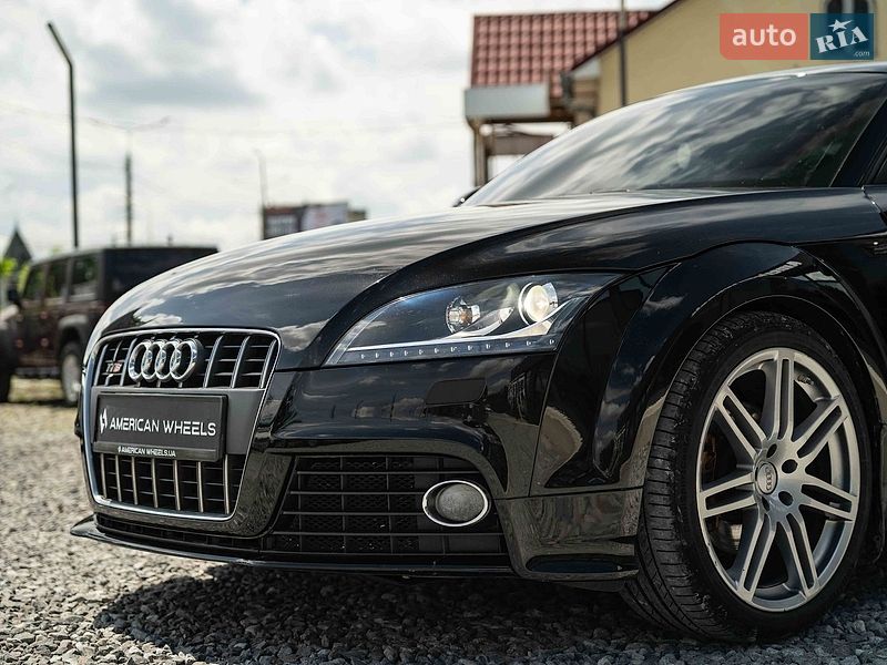 Купе Audi TT 2007 в Чернівцях