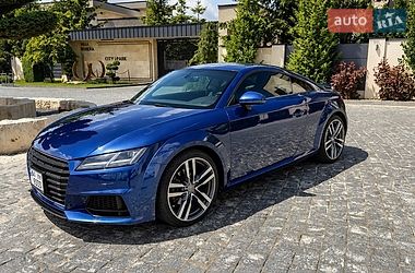 Купе Audi TT 2015 в Львові