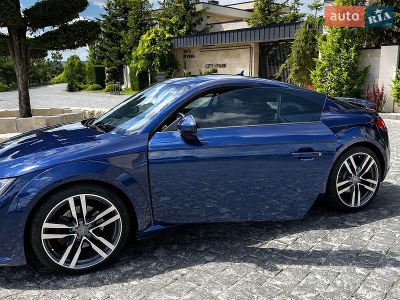 Купе Audi TT 2015 в Львові