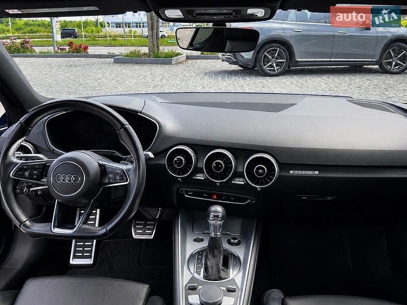 Купе Audi TT 2015 в Львові