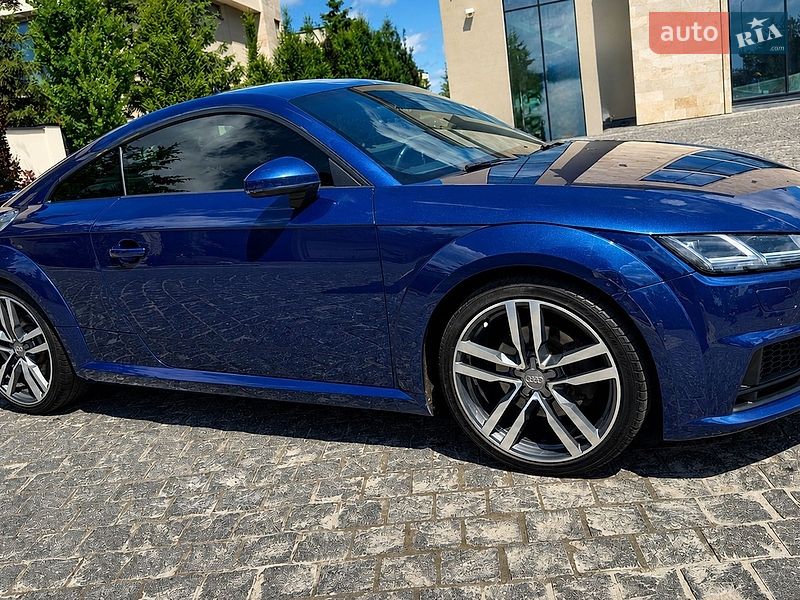 Купе Audi TT 2015 в Львові