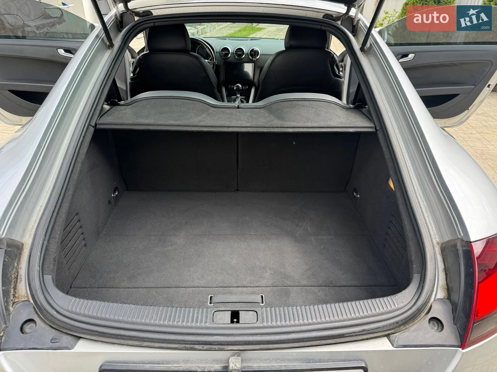 Audi TT 2007 VIN TRUZZZ8J371030974 фото оголошення 14 з 17