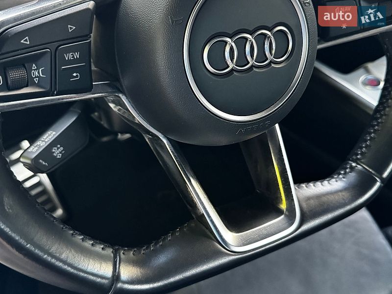 Купе Audi TT 2016 в Киеве фото 16 Купе Audi TT 2016 в Киеве