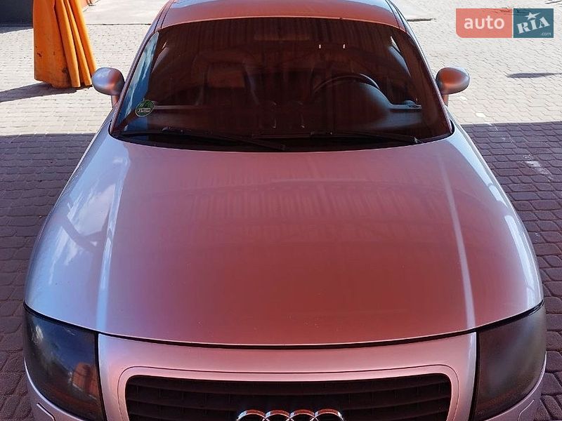 Купе Audi TT 2000 в Харкові