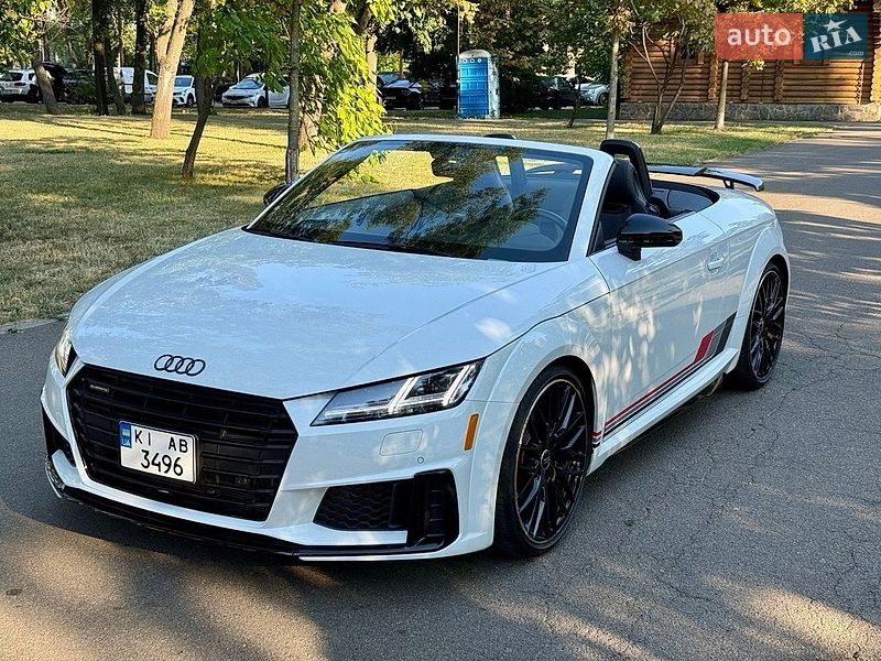 Купе Audi TT 2022 в Киеве фото Купе Audi TT 2022 в Киеве