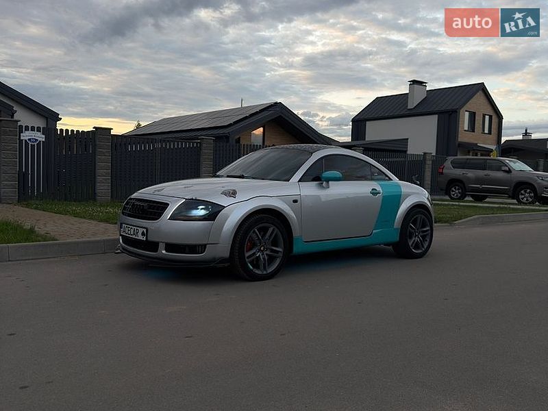 Купе Audi TT 2003 в Киеве