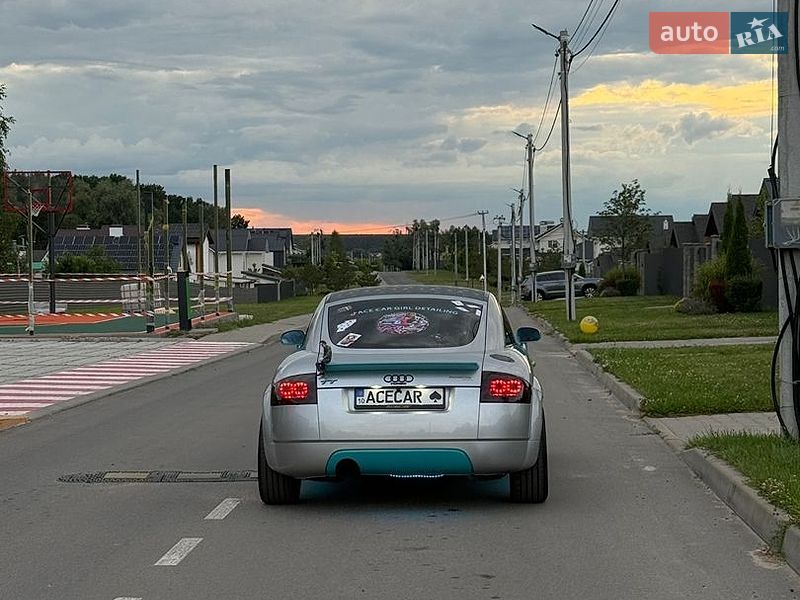 Купе Audi TT 2003 в Киеве