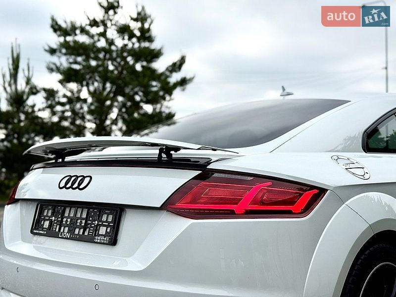 Купе Audi TT 2016 в Львове