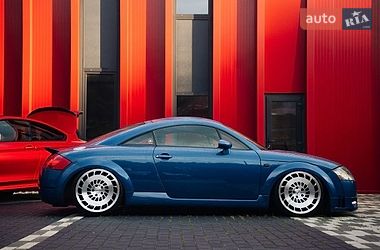Купе Audi TT 1999 в Пустомытах