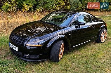 Купе Audi TT 2002 в Киеве фото 3 Купе Audi TT 2002 в Киеве