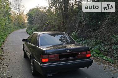 Седан Audi V8 1991 в Ровно