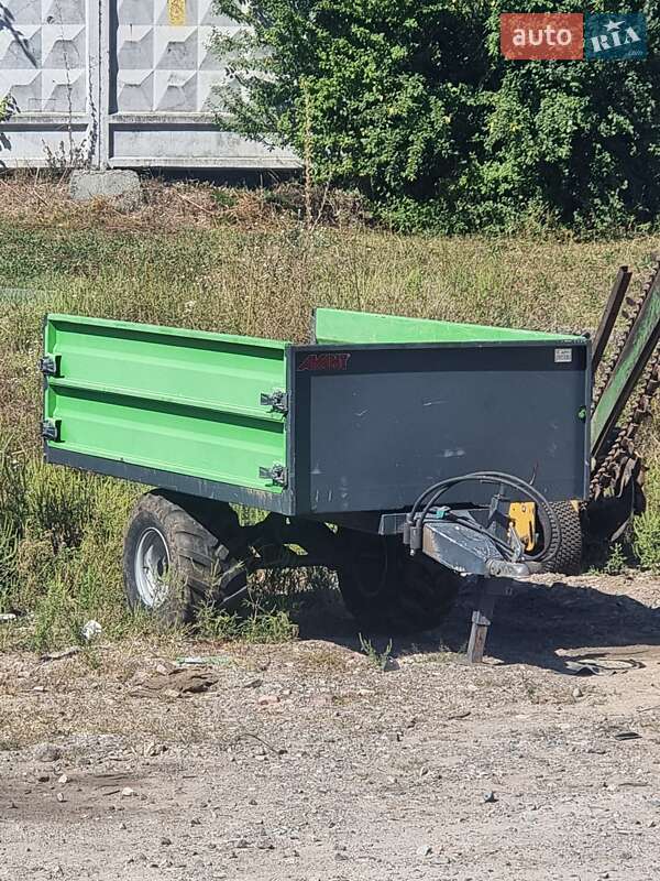 Минипогрузчик Avant 700 серия 2024 в Киеве