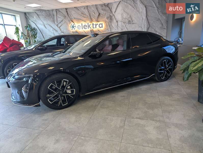 Фастбэк Avatr 06 2025 в Львове фото 6 Фастбэк Avatr 06 2025 в Львове