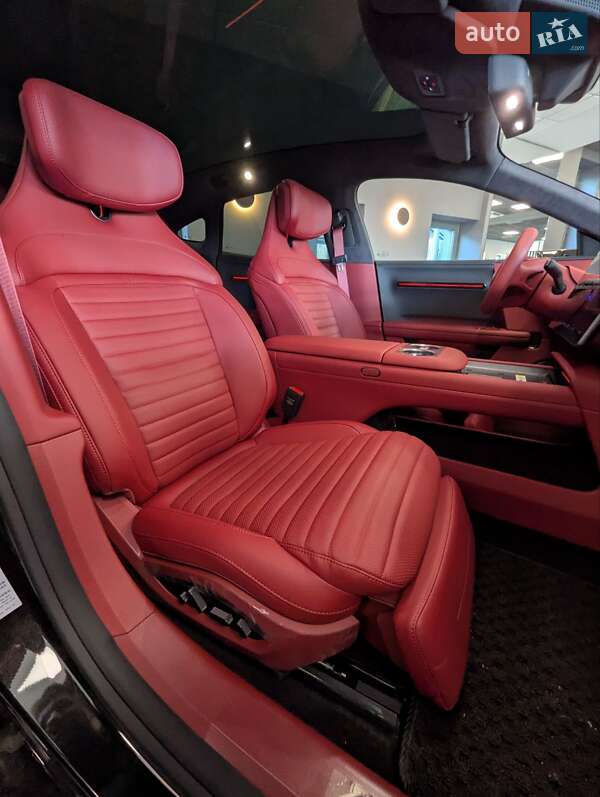 Фастбэк Avatr 06 2025 в Львове фото 17 Фастбэк Avatr 06 2025 в Львове