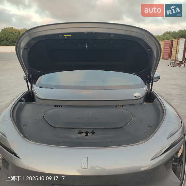 Позашляховик / Кросовер Avatr 07 2024 в Києві