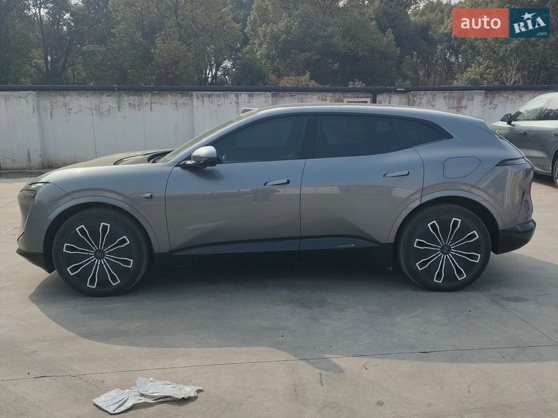 Ліфтбек Avatr 07 2024 в Києві фото 9 Ліфтбек Avatr 07 2024 в Києві