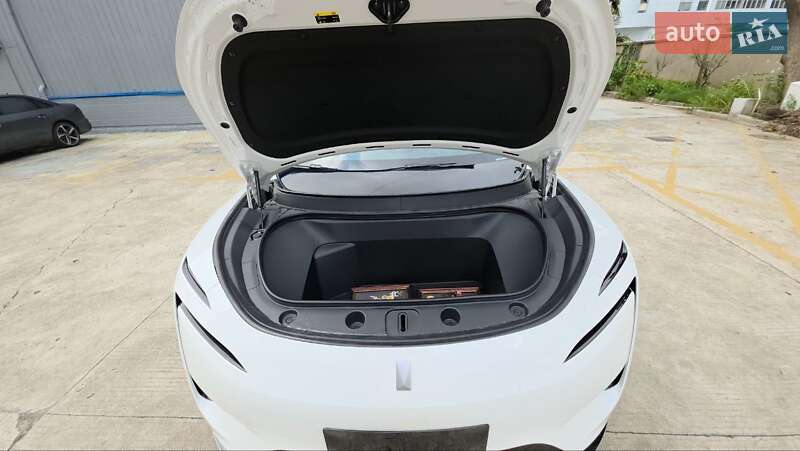 Позашляховик / Кросовер Avatr 11 2024 в Києві фото 31 Позашляховик / Кросовер Avatr 11 2024 в Києві