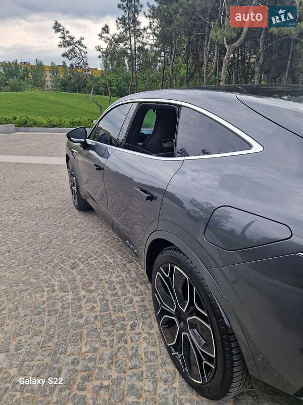 Універсал Avatr 11 2023 в Дніпрі