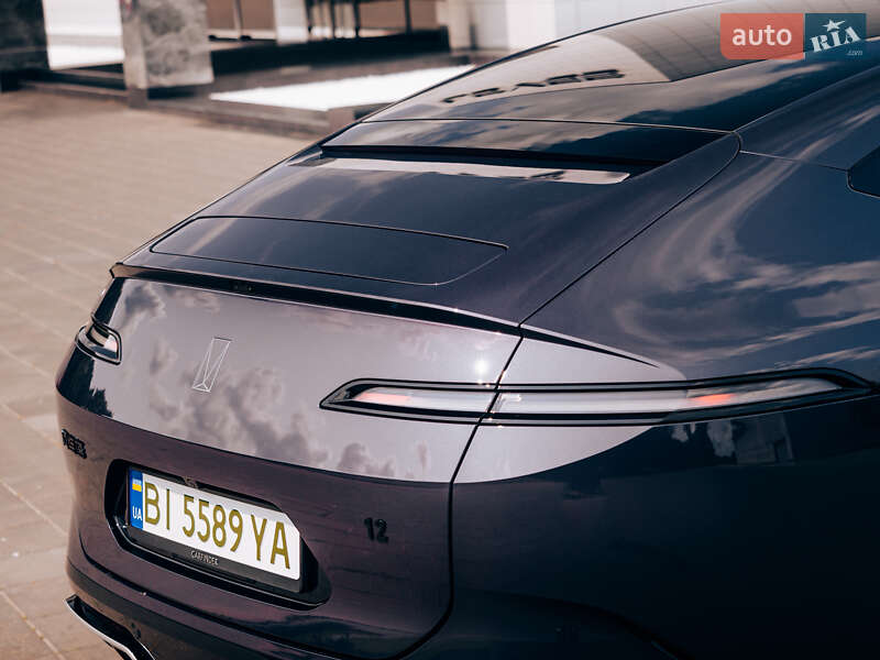 Лифтбек Avatr 12 2024 в Киеве