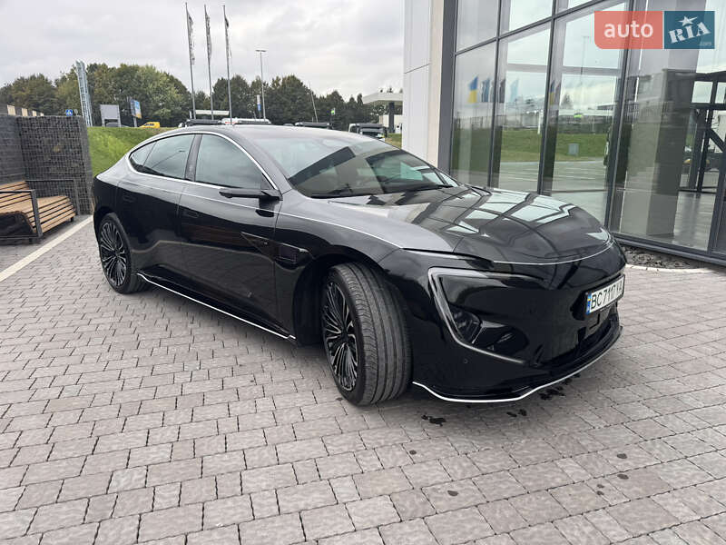 Лифтбек Avatr 12 2025 в Львове фото 6 Лифтбек Avatr 12 2025 в Львове