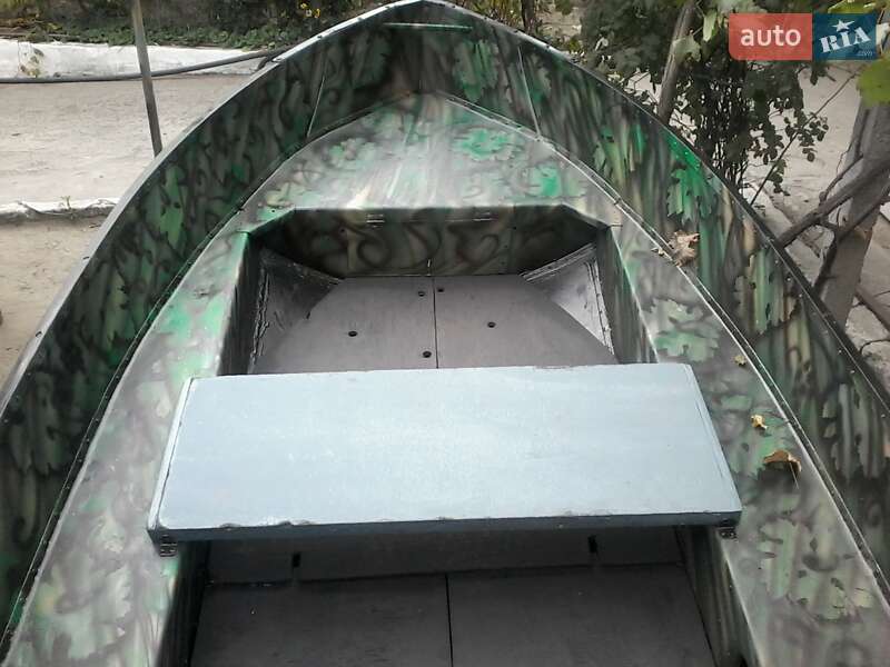 Лодка Автобот 3.6м 1992 в Киеве