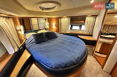 Моторная яхта Azimut 62 2007 в 