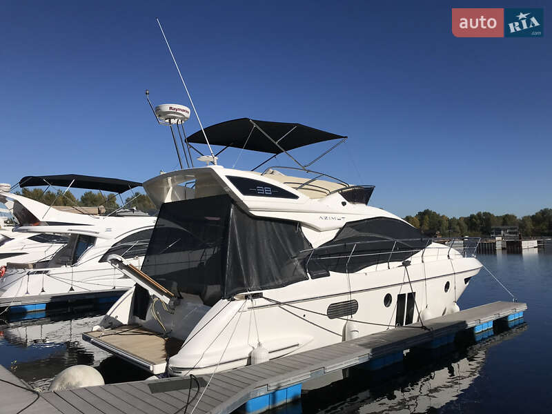 Моторна яхта Azimut Flybridge-Range 2011 в Києві фото 4 Моторна яхта Azimut Flybridge-Range 2011 в Києві