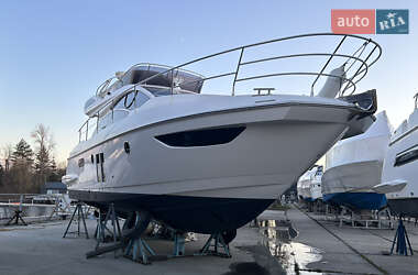 Моторна яхта Azimut Flybridge-Range 2011 в 