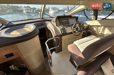 Моторна яхта Azimut Flybridge-Range 2011 в 