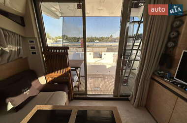 Моторна яхта Azimut Flybridge-Range 2011 в 