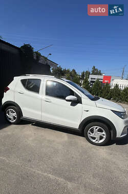 Хэтчбек BAIC EC3 2018 в 