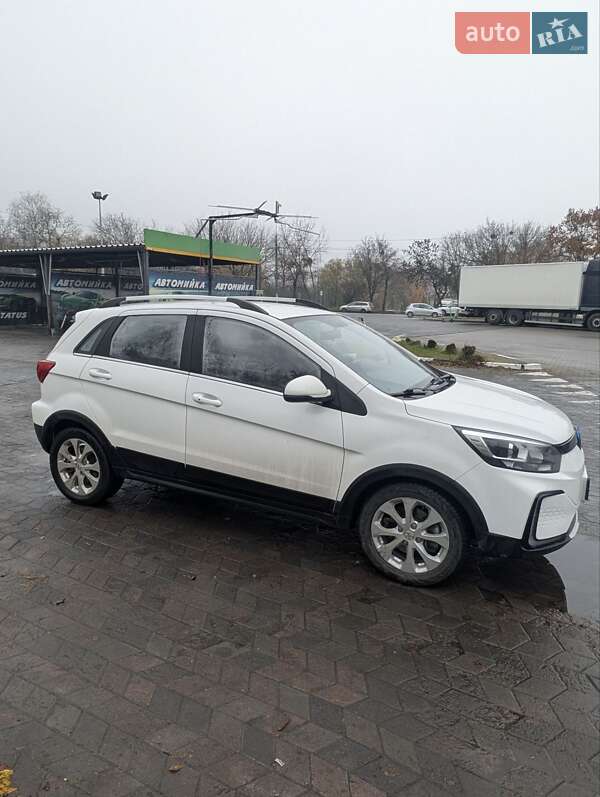 Внедорожник / Кроссовер BAIC EC5 2019 в Ровно фото 4 Внедорожник / Кроссовер BAIC EC5 2019 в Ровно