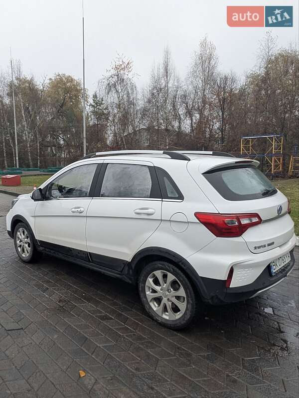 Внедорожник / Кроссовер BAIC EC5 2019 в Ровно фото 15 Внедорожник / Кроссовер BAIC EC5 2019 в Ровно