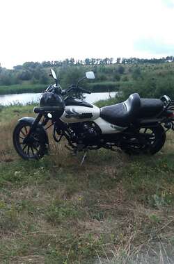 Мотоцикл Круізер Bajaj Avenger 2020 в Новгородці