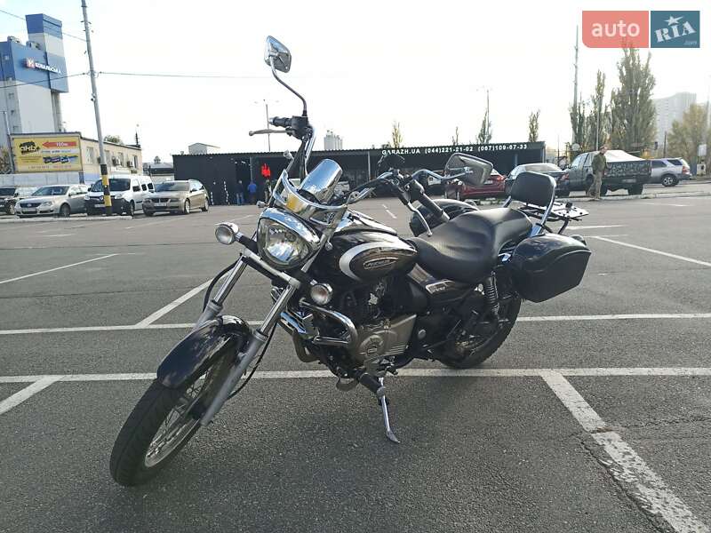 Bajaj Avenger 2019
