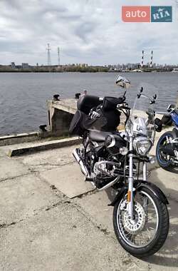 Мотоцикл Круизер Bajaj Avenger 2021 в 