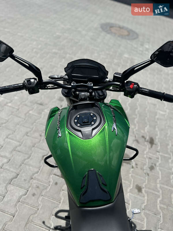 Мотоцикл Классік Bajaj Dominar 400 2021 в Теребовлі