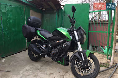 Мотоцикл Без обтекателей (Naked bike) Bajaj Dominar 400 2022 в 