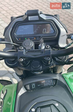 Мотоцикл Без обтекателей (Naked bike) Bajaj Dominar 400 2023 в 