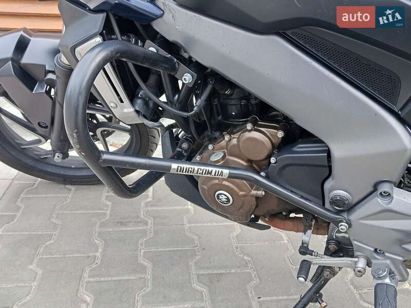 Мотоцикл Без обтекателей (Naked bike) Bajaj Dominar 400 2017 в Вышгороде
