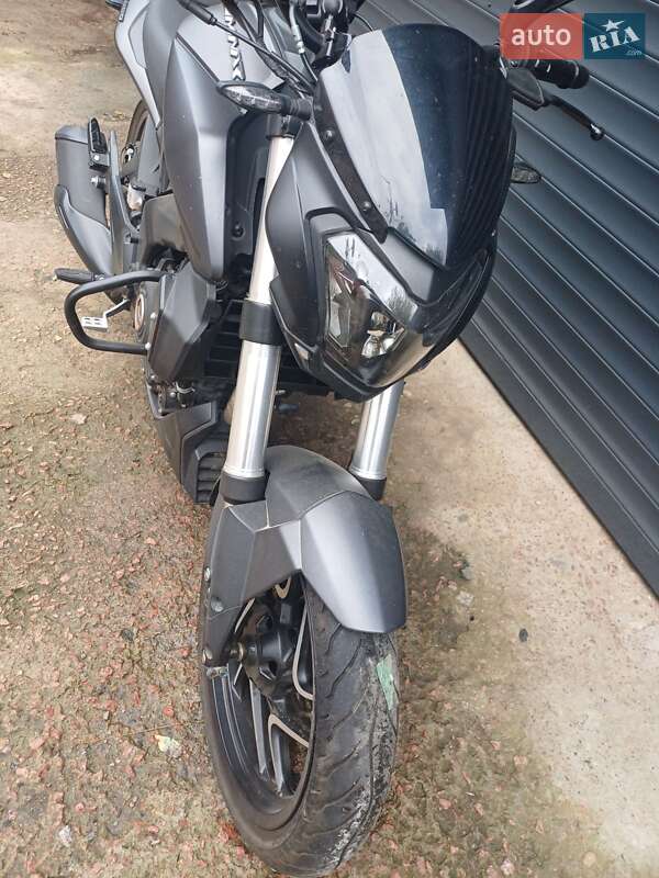 Мотоцикл Классік Bajaj Dominar 400 2020 в Обухові