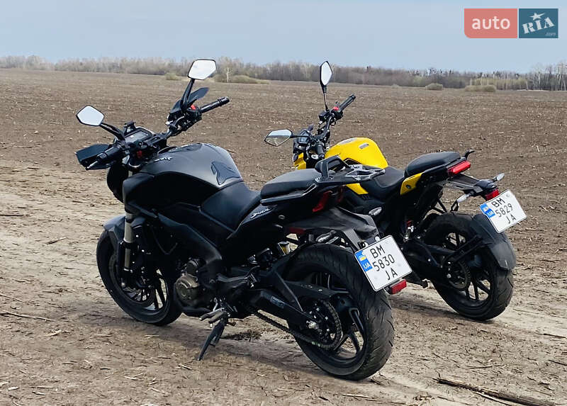 Мотоцикл Спорт-туризм Bajaj Dominar 400 2024 в Ромнах