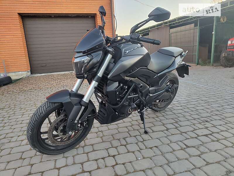 Мотоцикл Без обтекателей (Naked bike) Bajaj Dominar D400 2019 в Барышевке