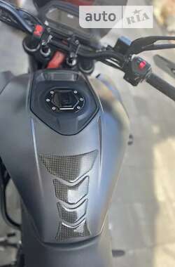 Мотоцикл Без обтекателей (Naked bike) Bajaj Dominar D400 2021 в Киеве