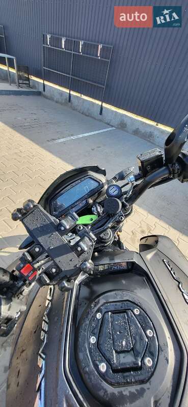 Мотоцикл Без обтекателей (Naked bike) Bajaj Dominar D400 2020 в Чернигове