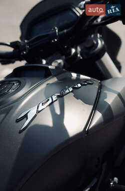 Мотоцикл Без обтекателей (Naked bike) Bajaj Dominar D400 2020 в 