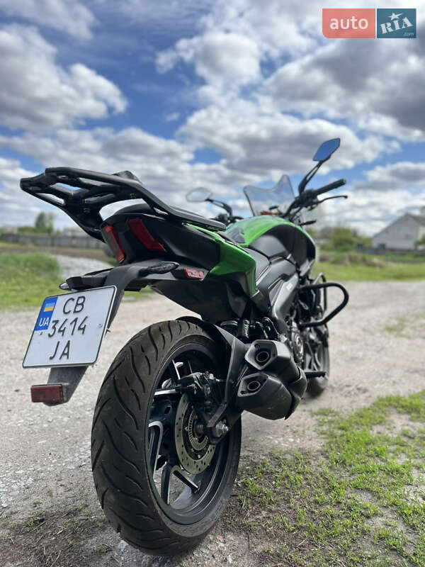 Bajaj Dominar D400 2023