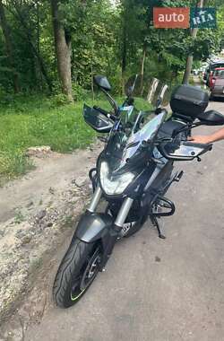 Мотоцикл Без обтекателей (Naked bike) Bajaj Dominar D400 2024 в 