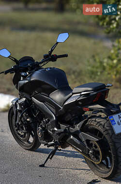 Мотоцикл Без обтекателей (Naked bike) Bajaj Dominar D400 2020 в Запорожье